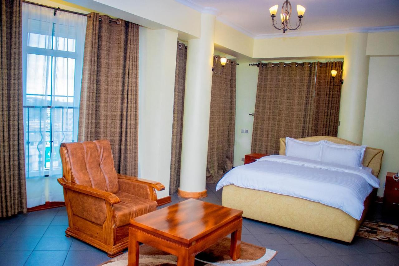 Seven Skies Hotel Аруша Экстерьер фото