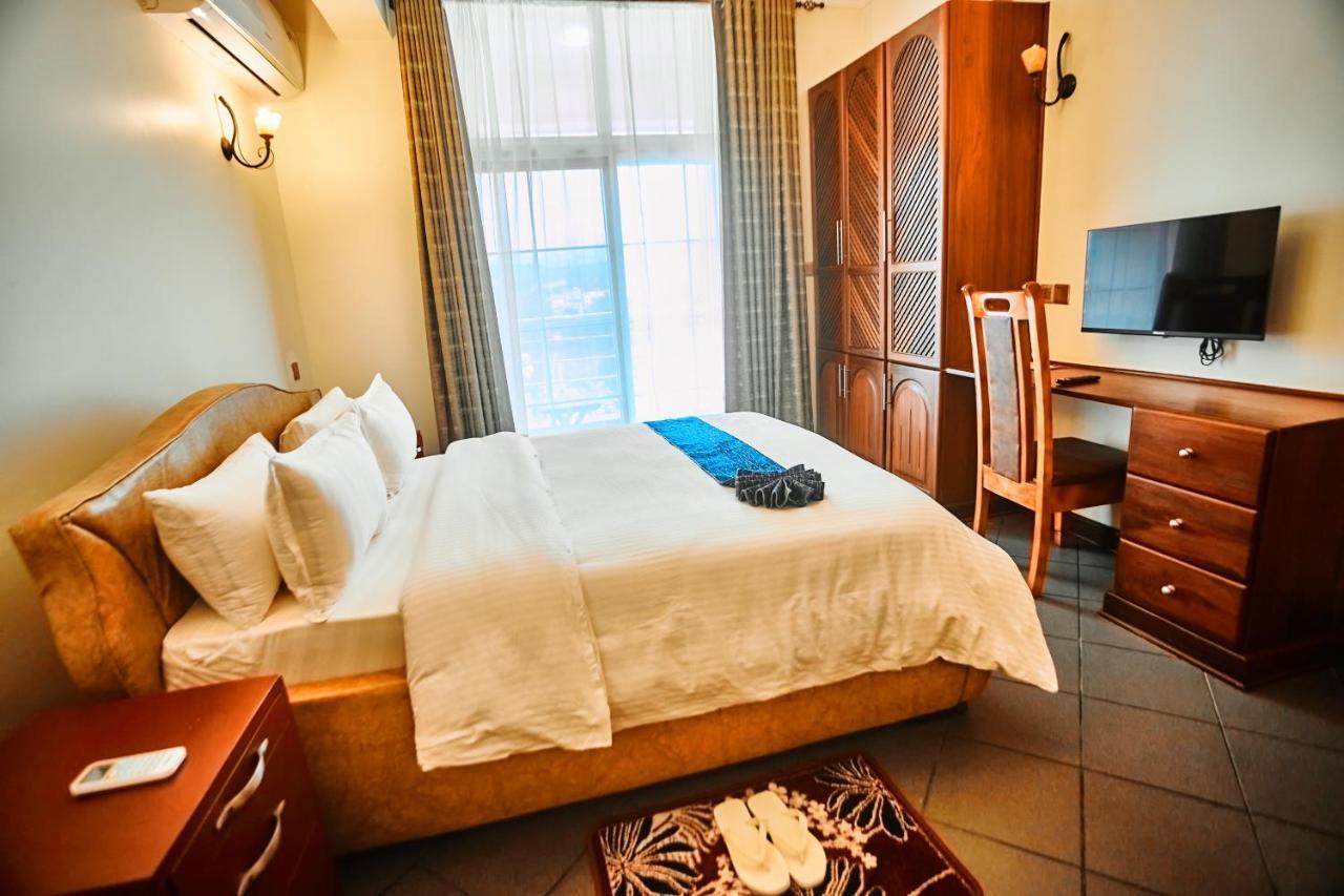 Seven Skies Hotel Аруша Экстерьер фото