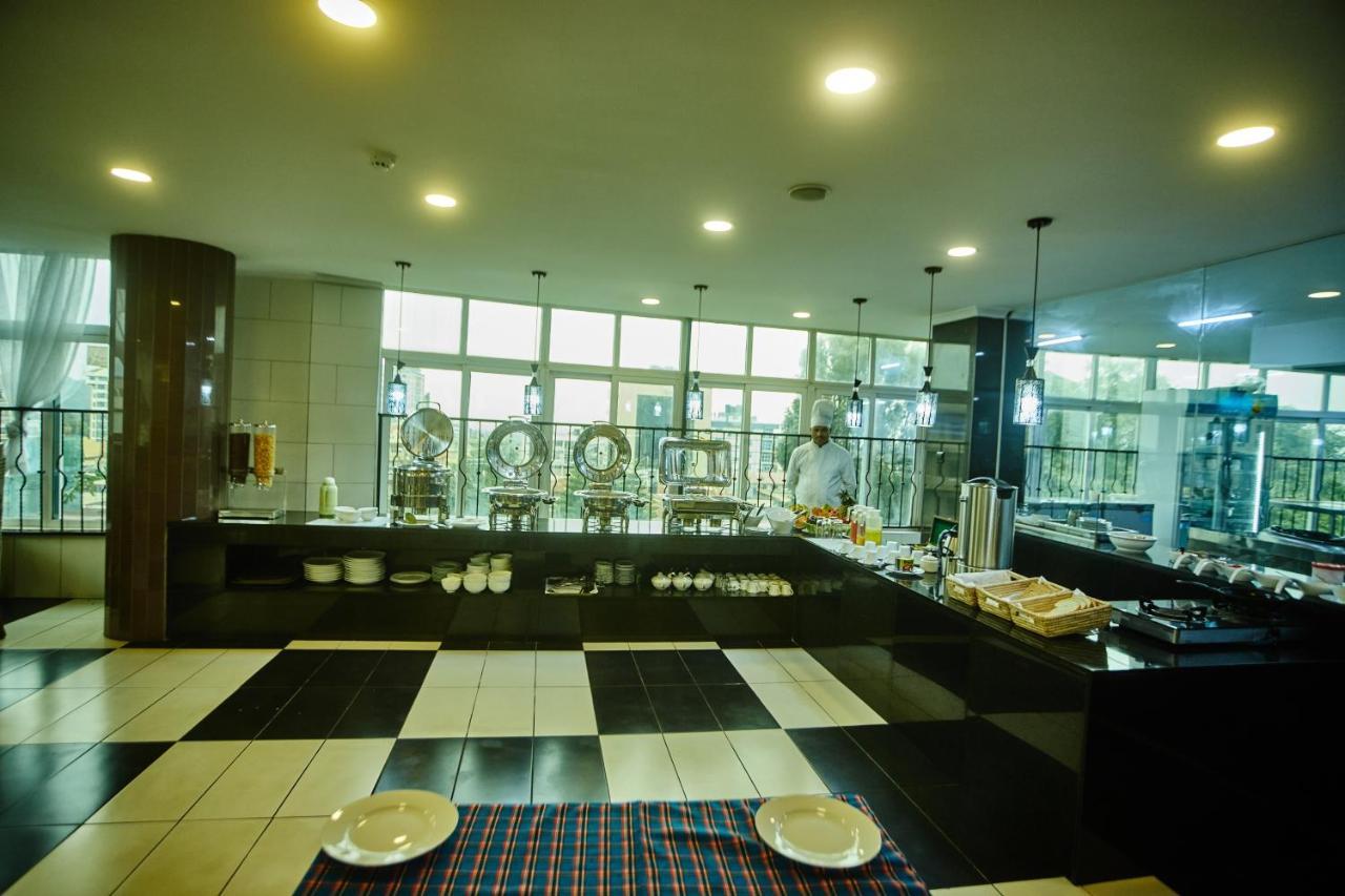 Seven Skies Hotel Аруша Экстерьер фото
